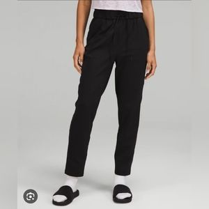 Lululemon 7/8 stretch high-rise pants